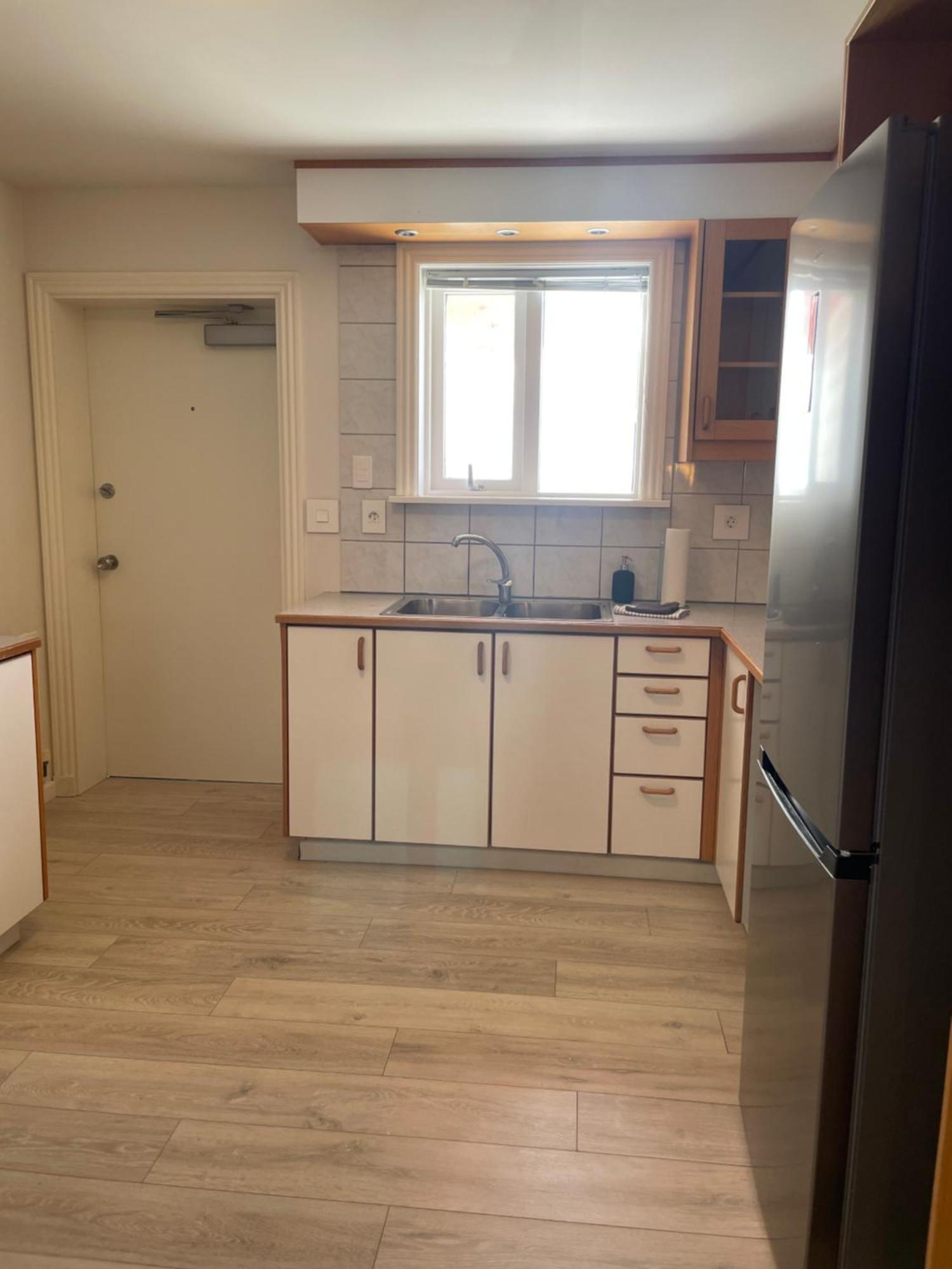 Iq Apartments 2 ケプラヴィーク エクステリア 写真
